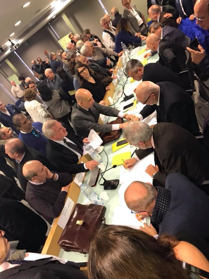 fototesto_firma.jpg